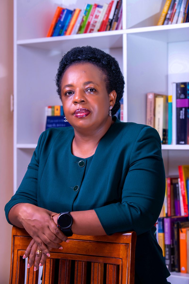Damali Andabati — Senior Leadership Coach